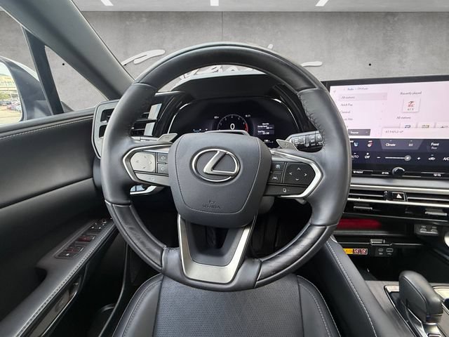 Used 2025 Lexus RX 350 Premium Plus w/ Convenience Package FWD image 21