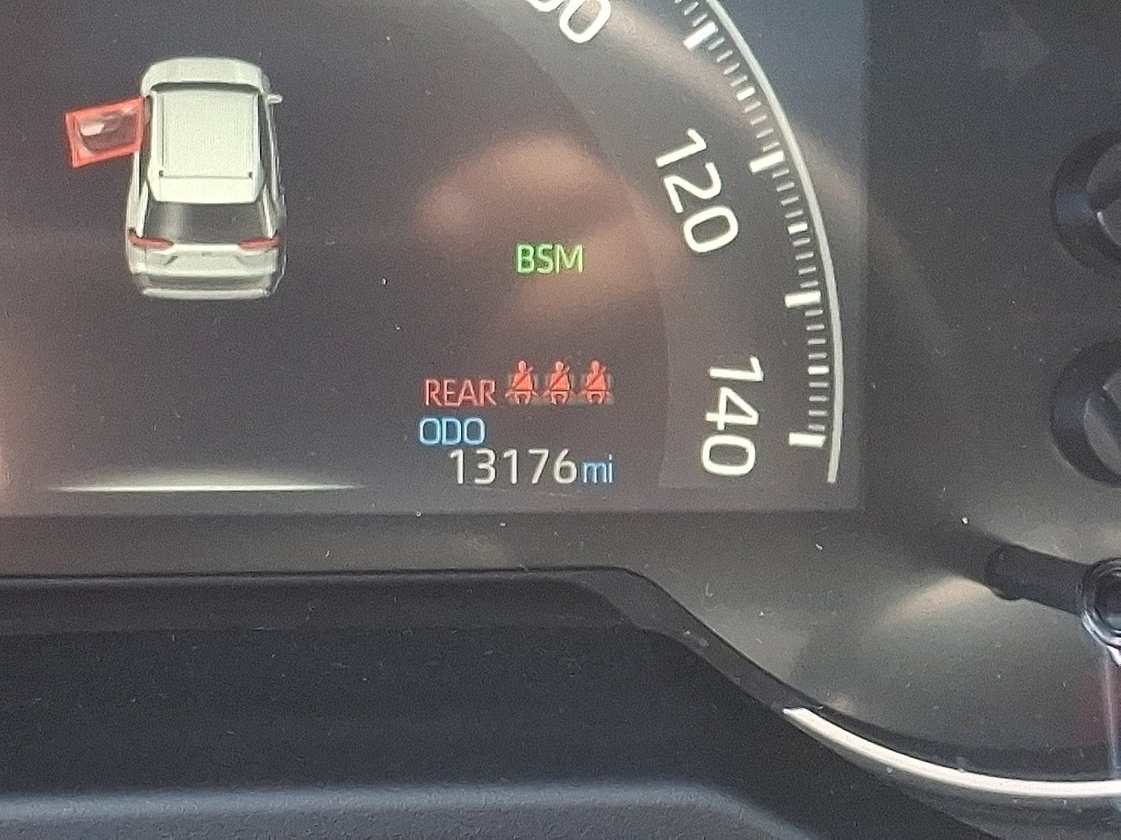 Used 2024 Toyota RAV4 XLE w/ Convenience Package FWD image 21