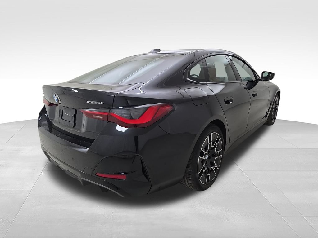 New 2026 BMW i4 xDrive40i w/ M Sport Package AWD/4WD image 10