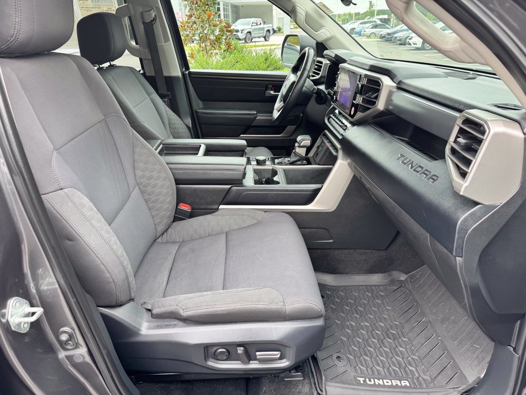 Used 2022 Toyota Tundra SR5 AWD/4WD image 23