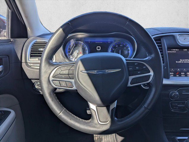 Used 2013 Chrysler 300 C RWD image 15