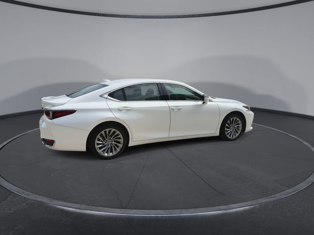 Certified 2024 Lexus ES 300h Ultra Luxury w/ Accessory Package (Z2) FWD image 9