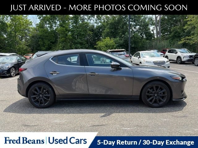 Used 2023 MAZDA MAZDA3 Hatchback w/Premium Plus Pkg AWD/4WD image 9