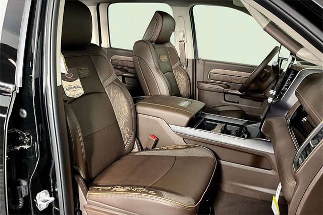 New 2025 RAM 2500 Limited image 12