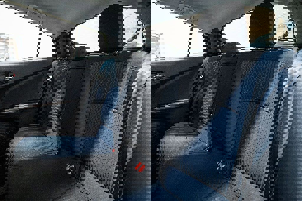 Used 2017 Toyota Prius Three image 31