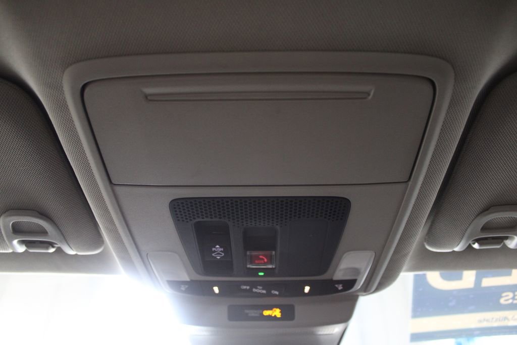 Used 2023 Honda Accord EX image 36