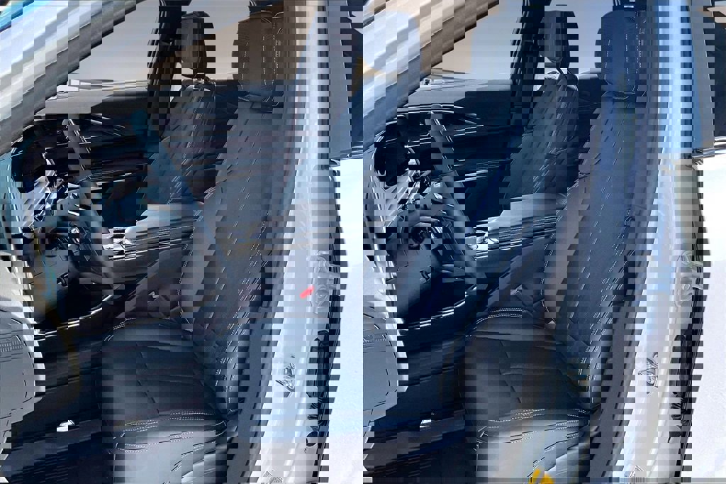 New 2026 Cadillac Lyriq Premium Luxury image 9