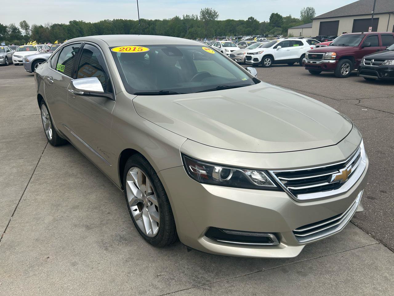 Used 2015 Chevrolet Impala LTZ FWD image 3