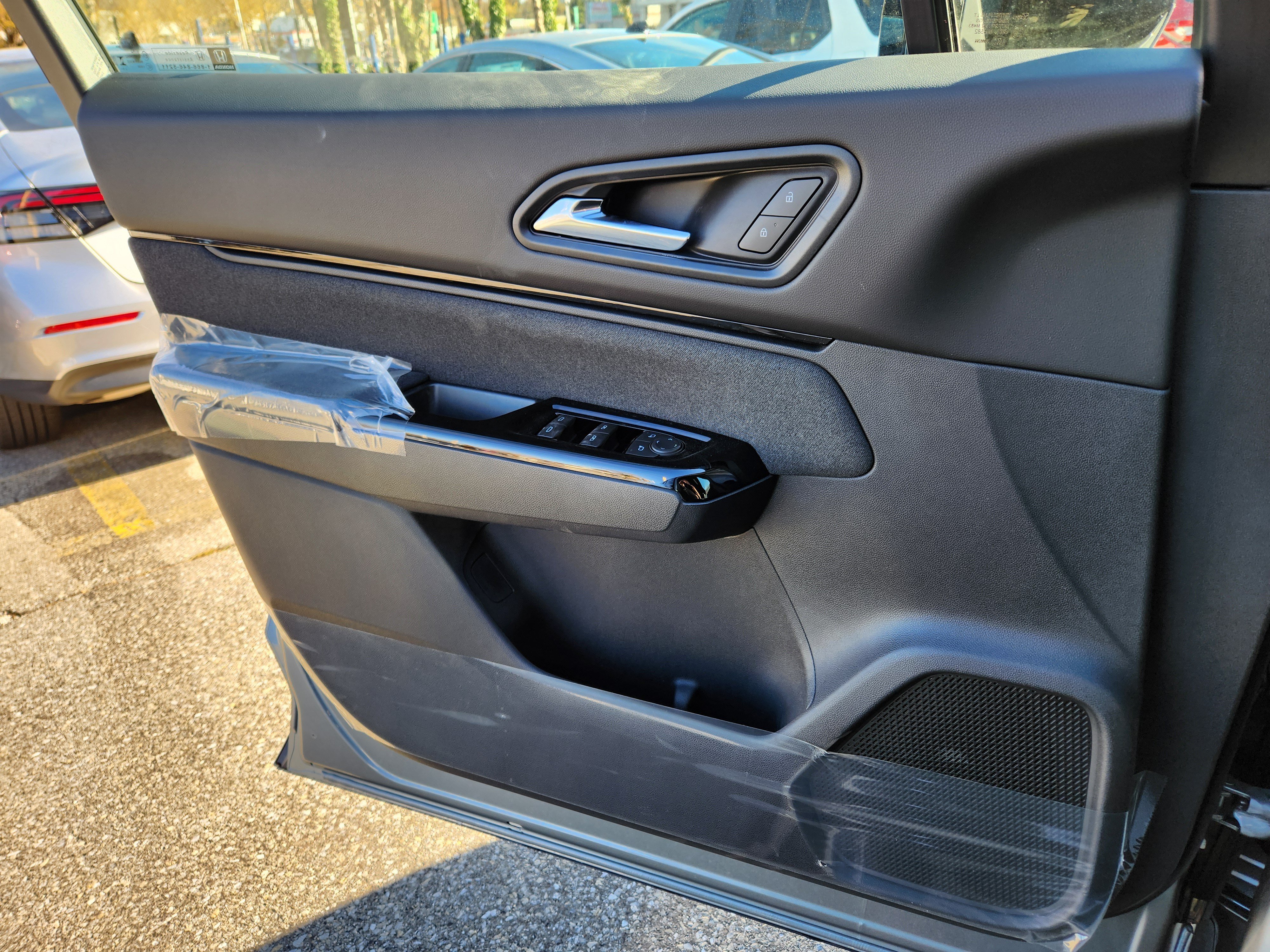 New 2026 Honda Prologue EX image 16