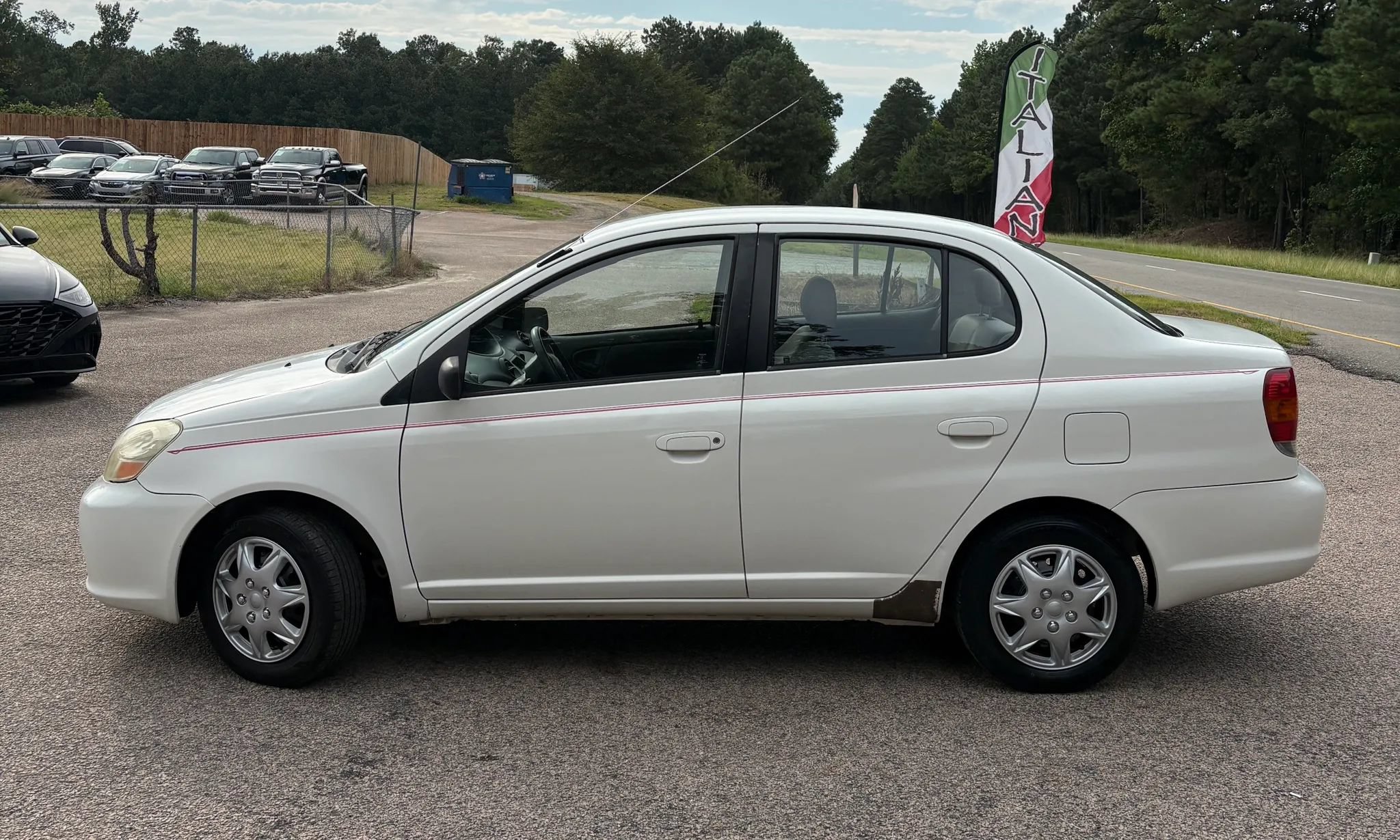Used 2003 Toyota Echo Sedan FWD image 3