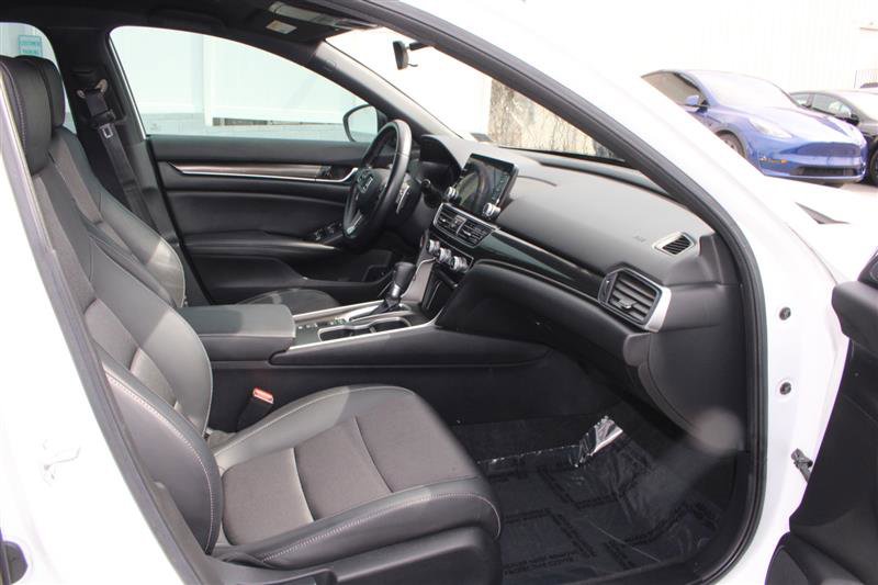 Used 2022 Honda Accord Sport image 13