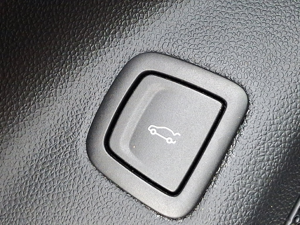 Certified 2020 Cadillac CT5 Premium Luxury AWD/4WD image 27
