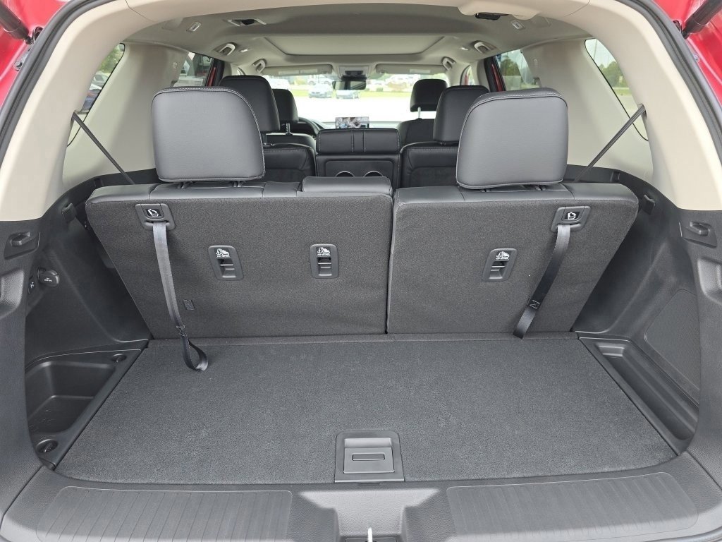 New 2025 Honda Pilot Touring image 25