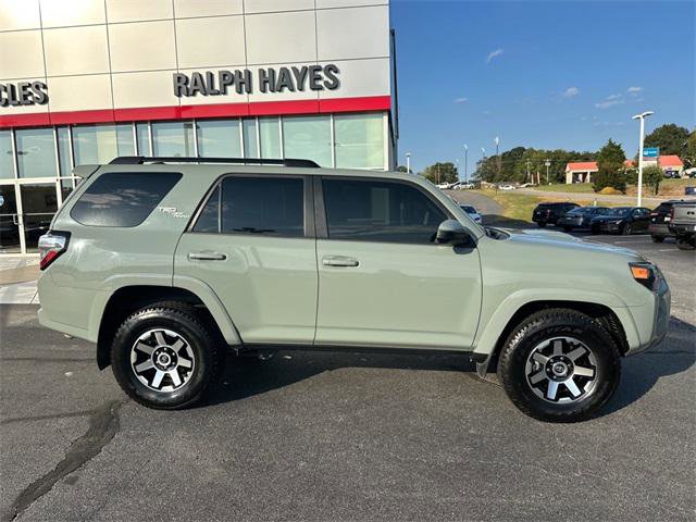 Certified 2023 Toyota 4Runner TRD Off-Road image 2