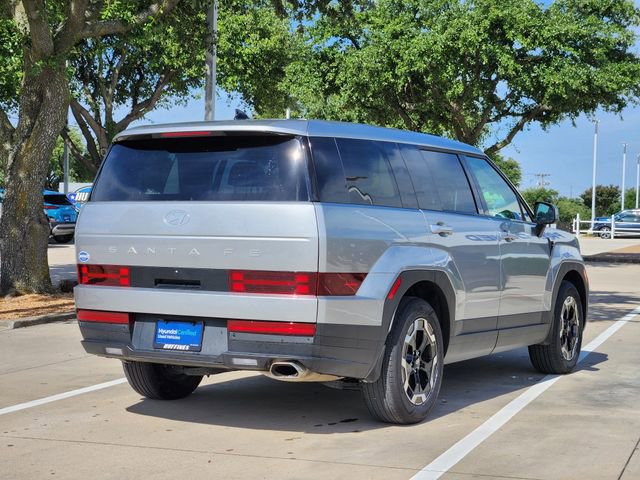 Used 2024 Hyundai Santa Fe SE FWD image 3