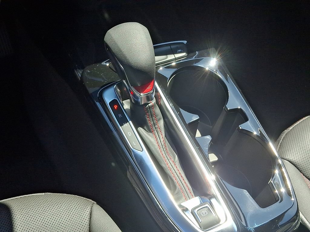 New 2026 Chevrolet Trax RS w/ Sunroof Package FWD image 11