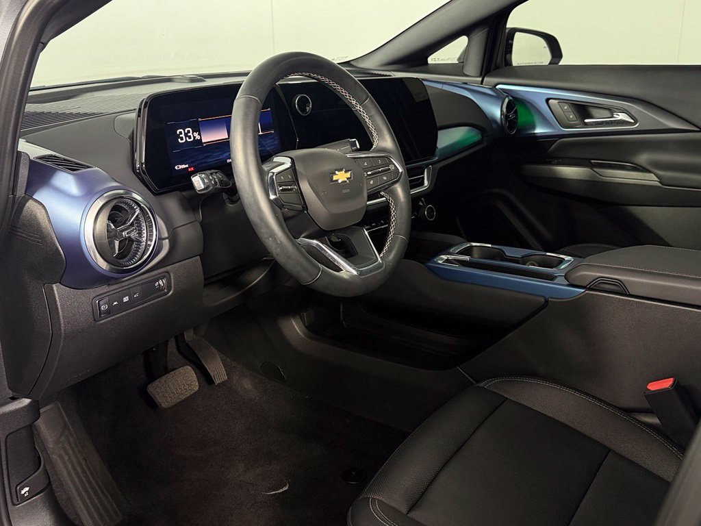 Used 2024 Chevrolet Equinox EV LT FWD image 14