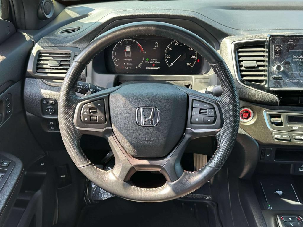Certified 2025 Honda Ridgeline TrailSport image 13