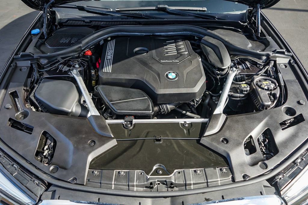 Used 2022 BMW 530i w/ Convenience Package image 29