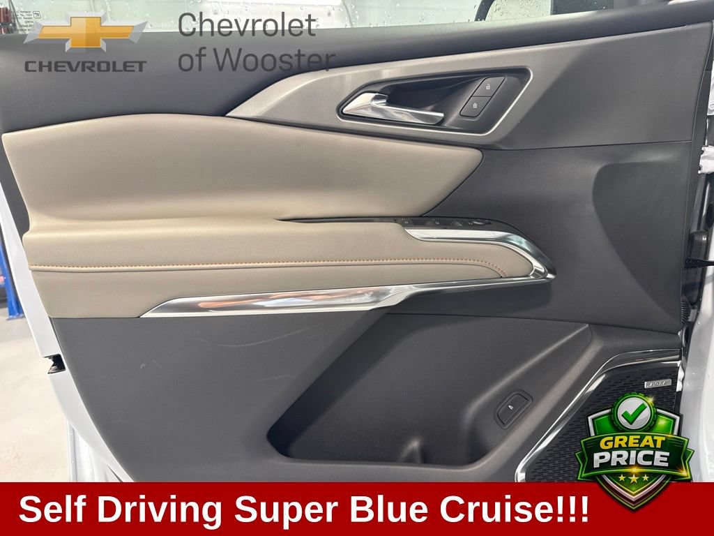 New 2026 Chevrolet Traverse LT w/ Enhanced Driving Package FWD image 30