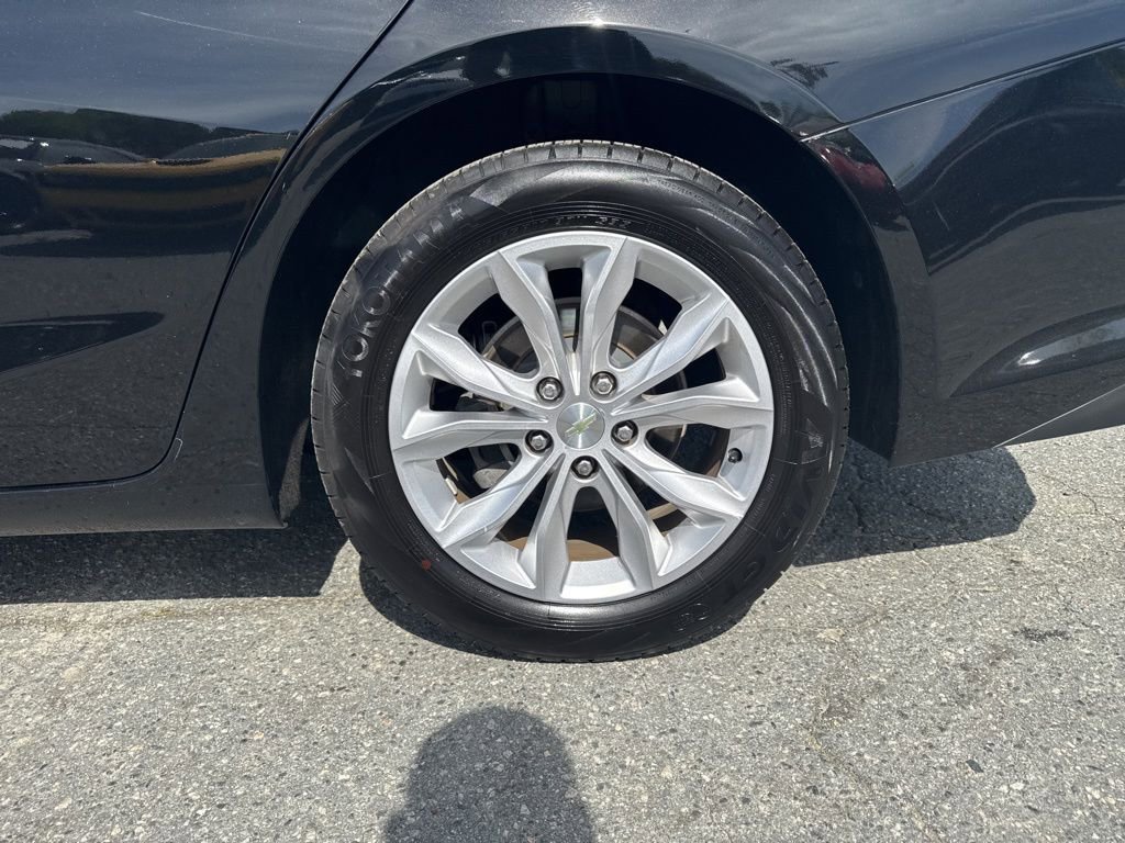 Used 2020 Chevrolet Malibu LT FWD image 30