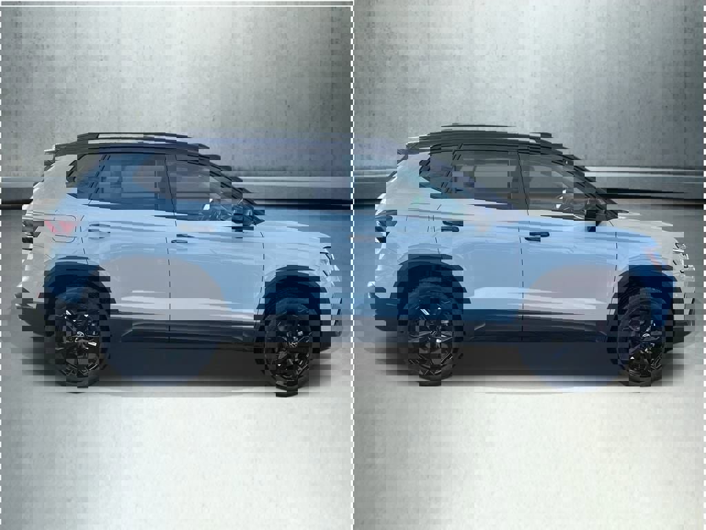 New 2026 Volkswagen Taos SE image 6