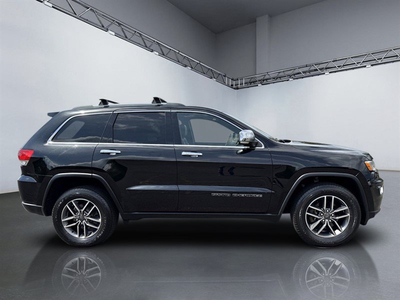 Used 2019 Jeep Grand Cherokee Limited AWD/4WD image 2