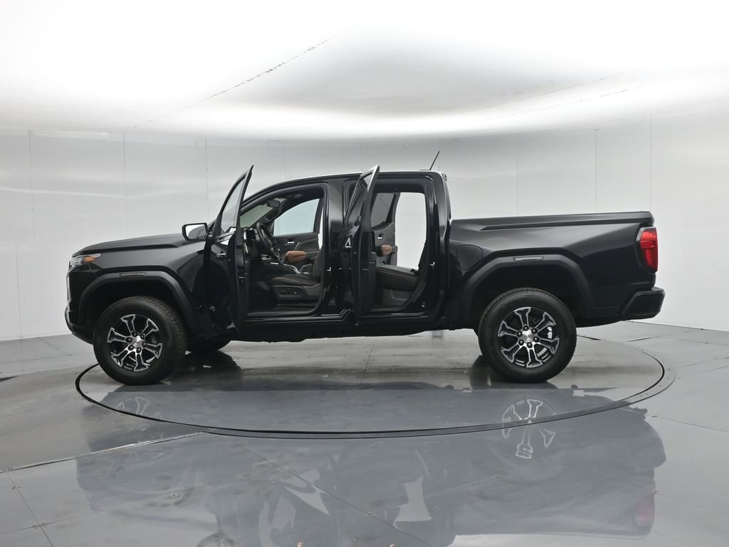 Used 2023 GMC Canyon AT4 AWD/4WD image 5