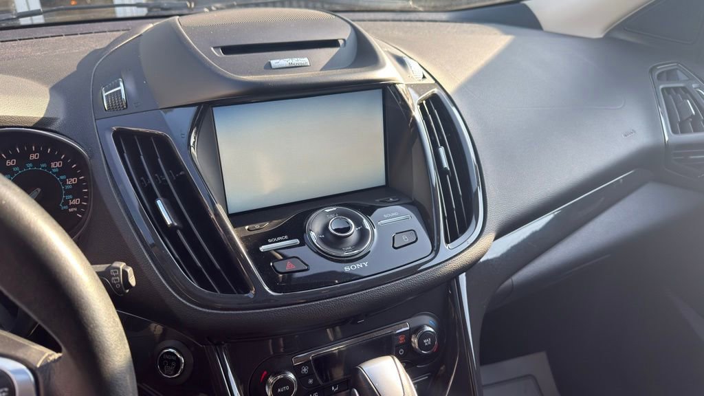 Used 2015 Ford Escape Titanium AWD/4WD image 13