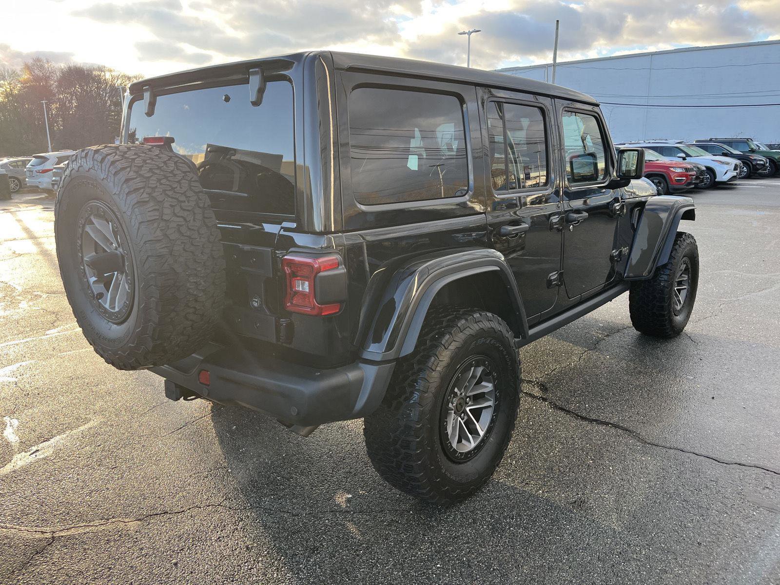 Used 2024 Jeep Wrangler Unlimited Rubicon 392 image 3