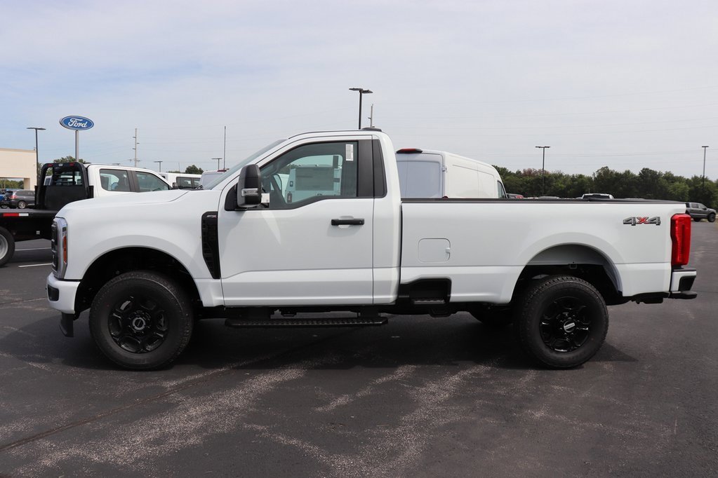 New 2026 Ford F350 4x4 Regular Cab Super Duty image 6