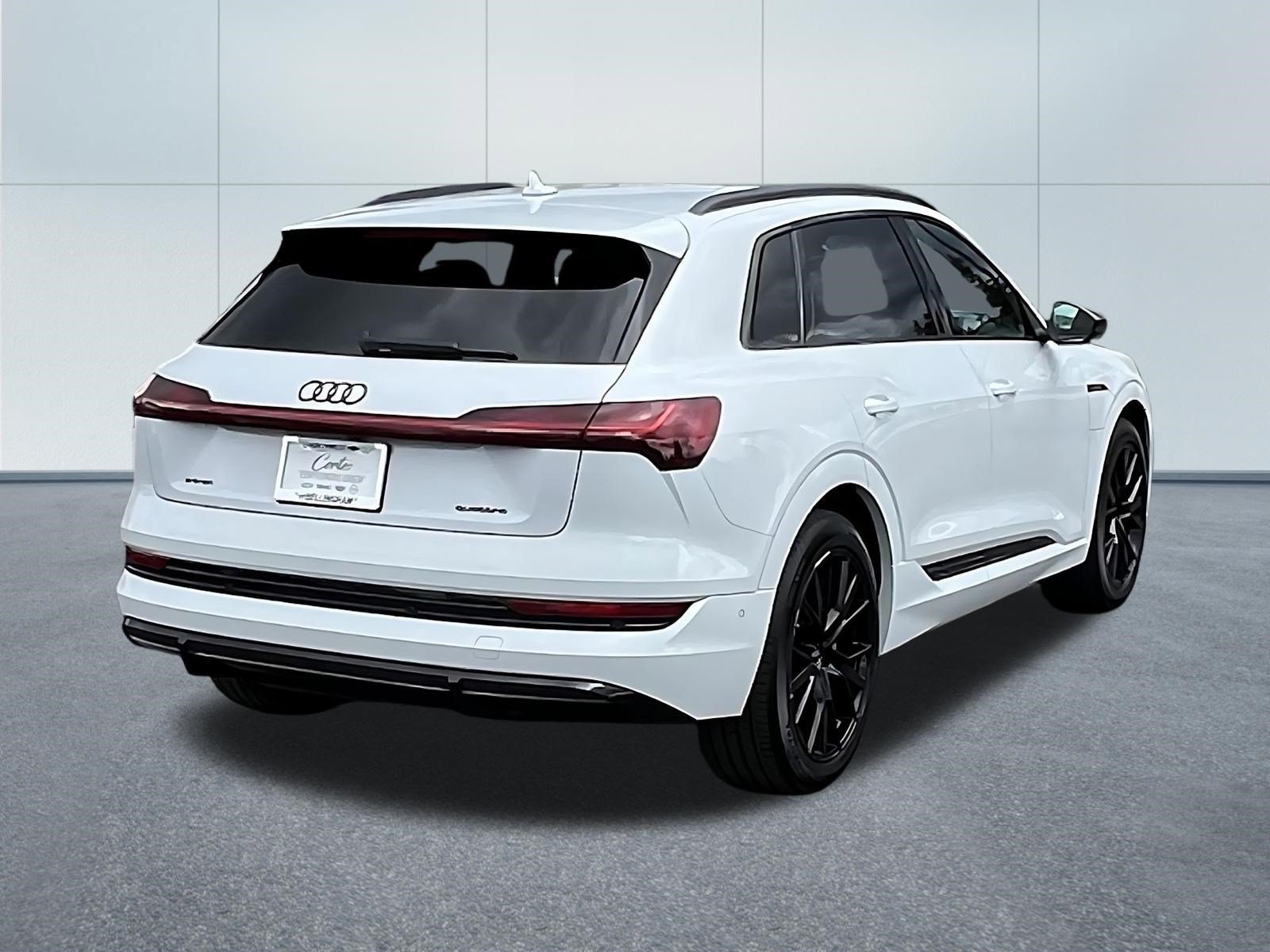 Used 2022 Audi e-tron Chronos AWD/4WD image 6