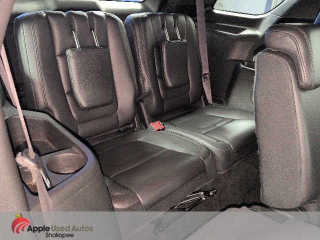 Used 2014 Ford Explorer XLT w/ Equipment Group 202A AWD/4WD image 38