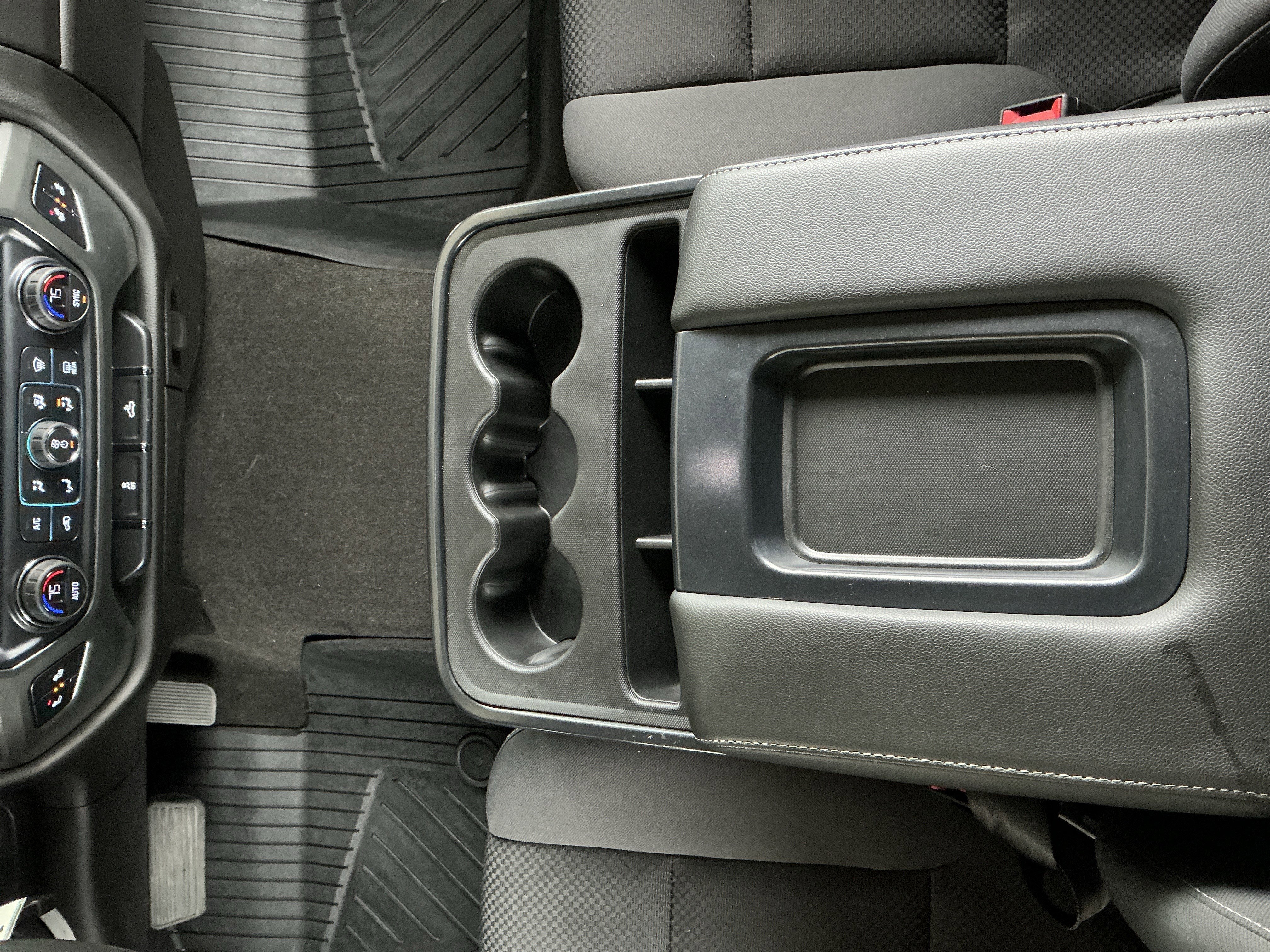 Used 2018 Chevrolet Silverado 1500 LT w/ All Star Edition image 11