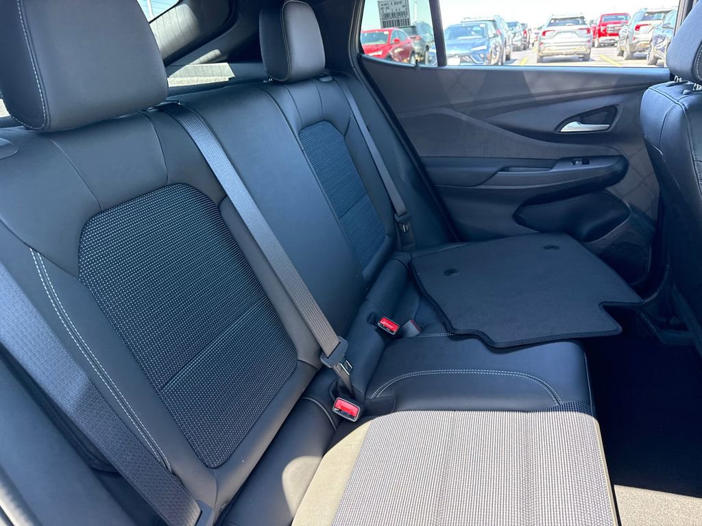 New 2026 Buick Envista Preferred FWD image 33