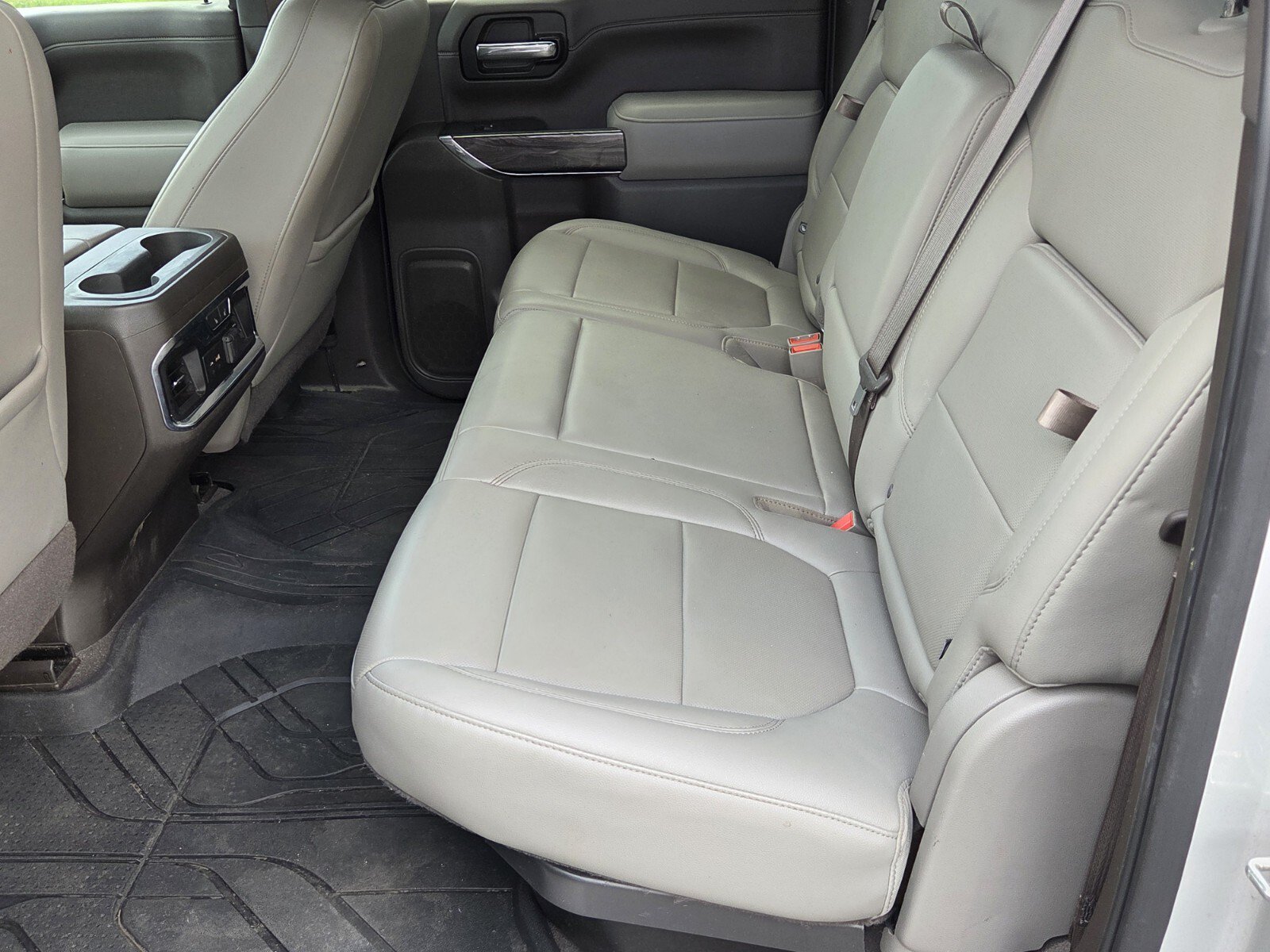Used 2019 Chevrolet Silverado 1500 LTZ w/ LTZ Plus Package AWD/4WD image 4