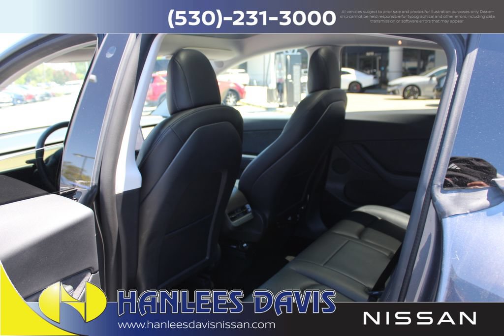 Used 2021 Tesla Model Y Long Range AWD/4WD image 17