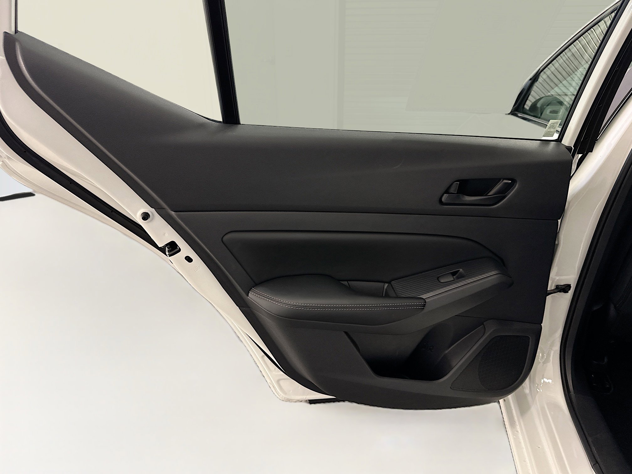 Used 2025 Nissan Altima 2.5 SV image 26