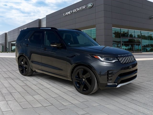 Certified 2026 Land Rover Discovery Limited Edition AWD/4WD image 7