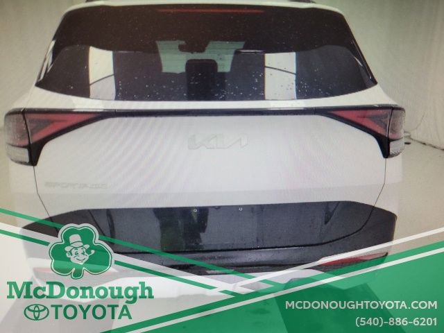 Used 2023 Kia Sportage SX image 18