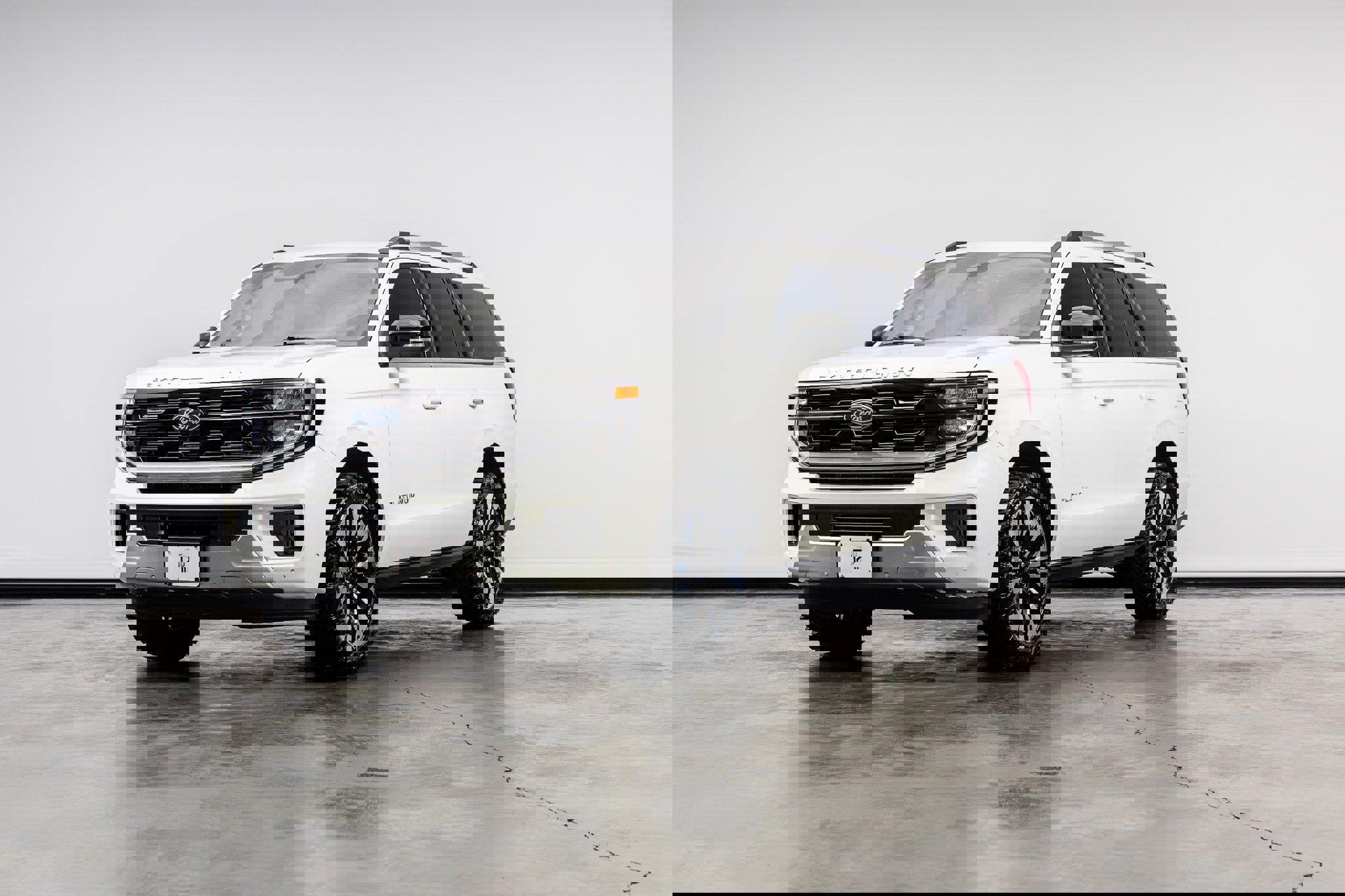 Used 2025 Ford Expedition Platinum w/ Driver's Package image 7