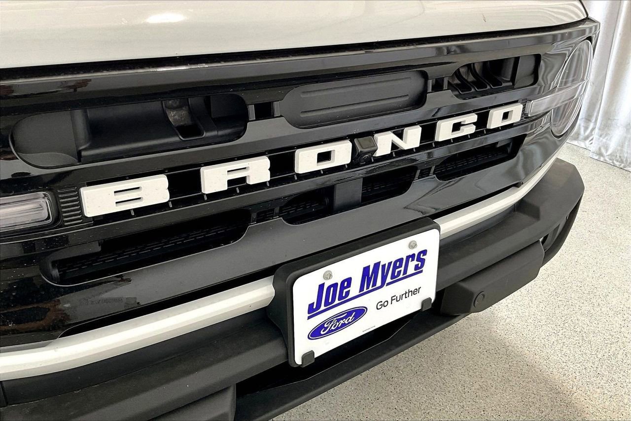 Used 2024 Ford Bronco Outer Banks image 7