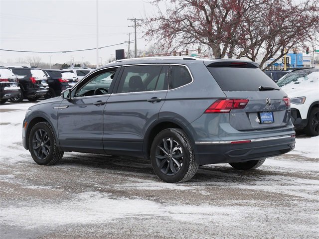 Certified 2024 Volkswagen Tiguan SE image 5