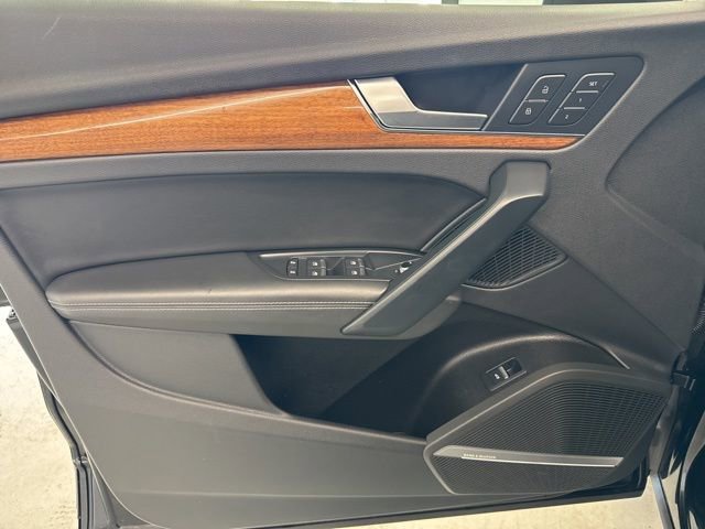 Used 2023 Audi Q5 2.0T Premium Plus image 18