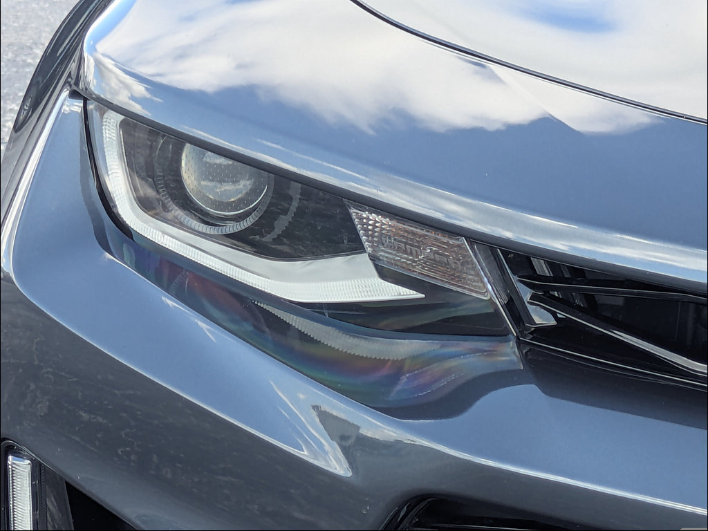Used 2020 Chevrolet Camaro ZL1 RWD image 11