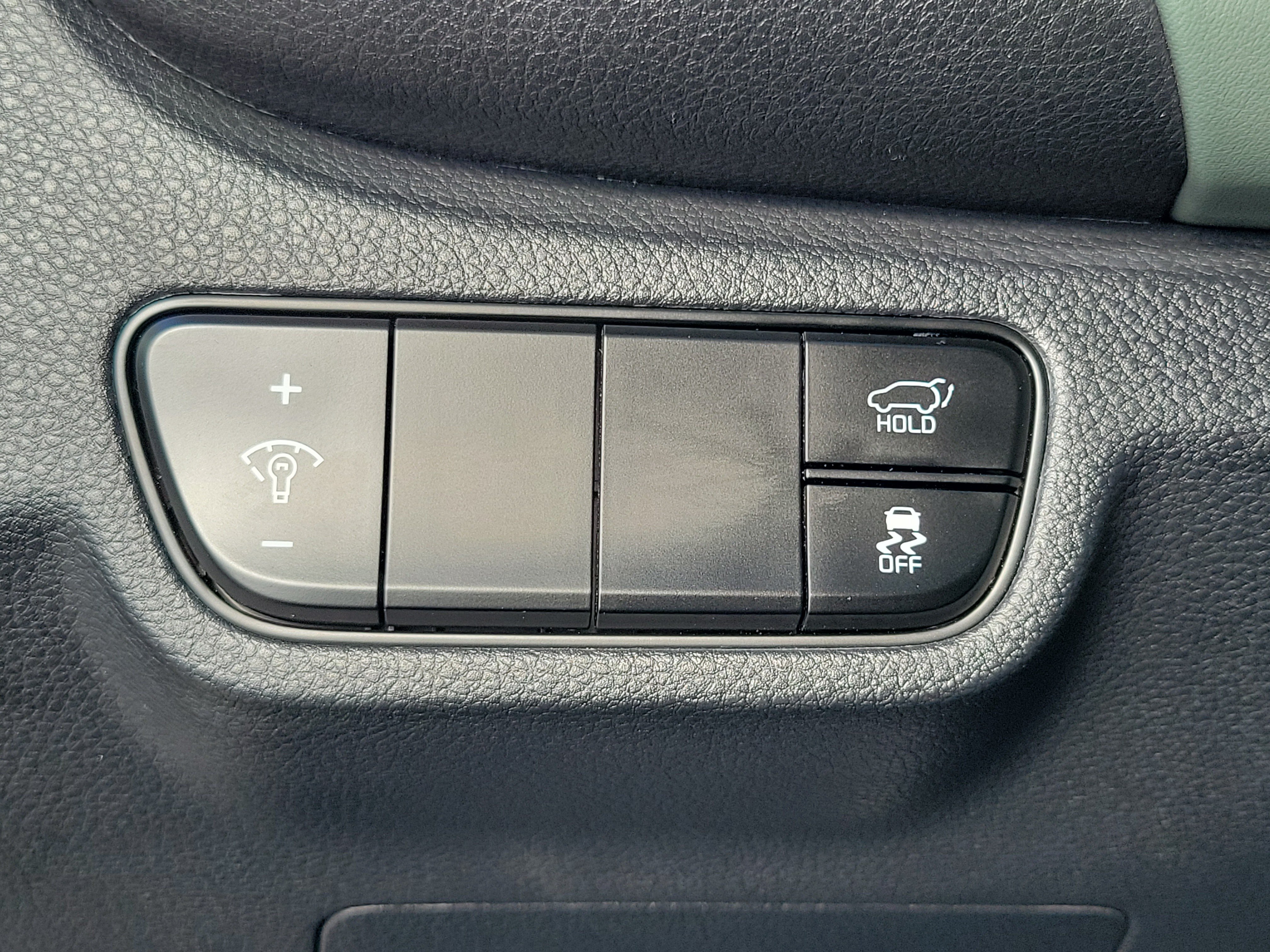 Used 2025 Kia Seltos SX w/ SX Sunroof Package AWD/4WD image 25