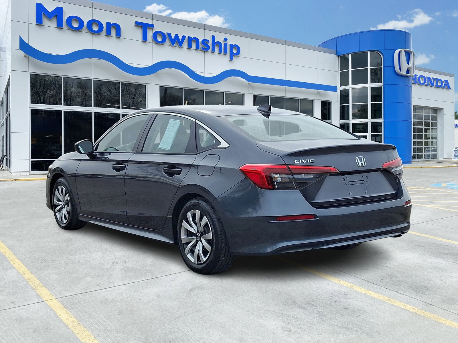 Used 2023 Honda Civic LX image 4