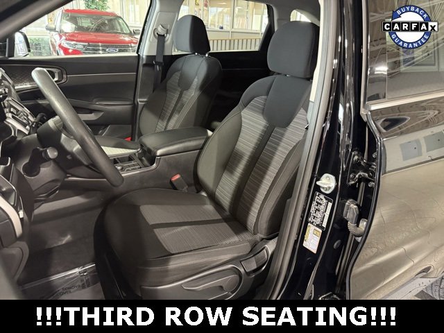 Used 2021 Kia Sorento LX image 12