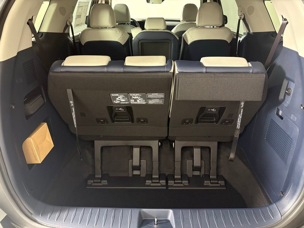 New 2026 Kia Carnival EX image 42