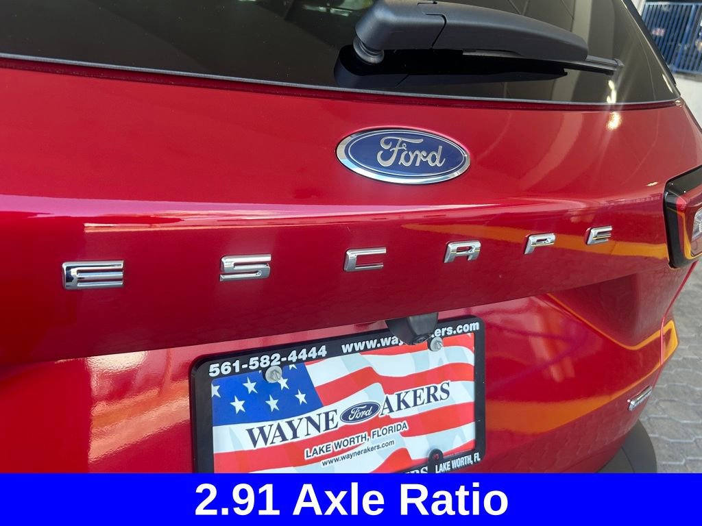 Used 2025 Ford Escape ST-Line w/ Equipment Group 301A image 24